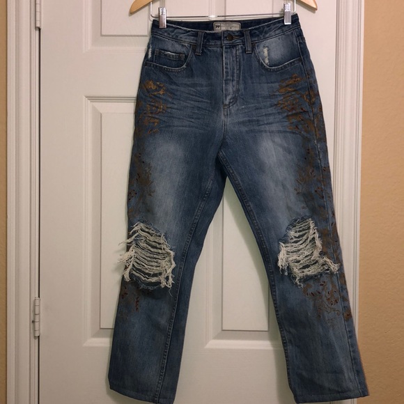 Free People Distressed Blue Jeans - Picture 4 of 11